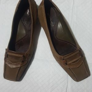 What's what by aerosoles size 6.5